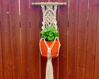 Diamond Macrame Plant Hanger | Plant Hangers - Vintage Style Plant Hangers - Macrame Hanger