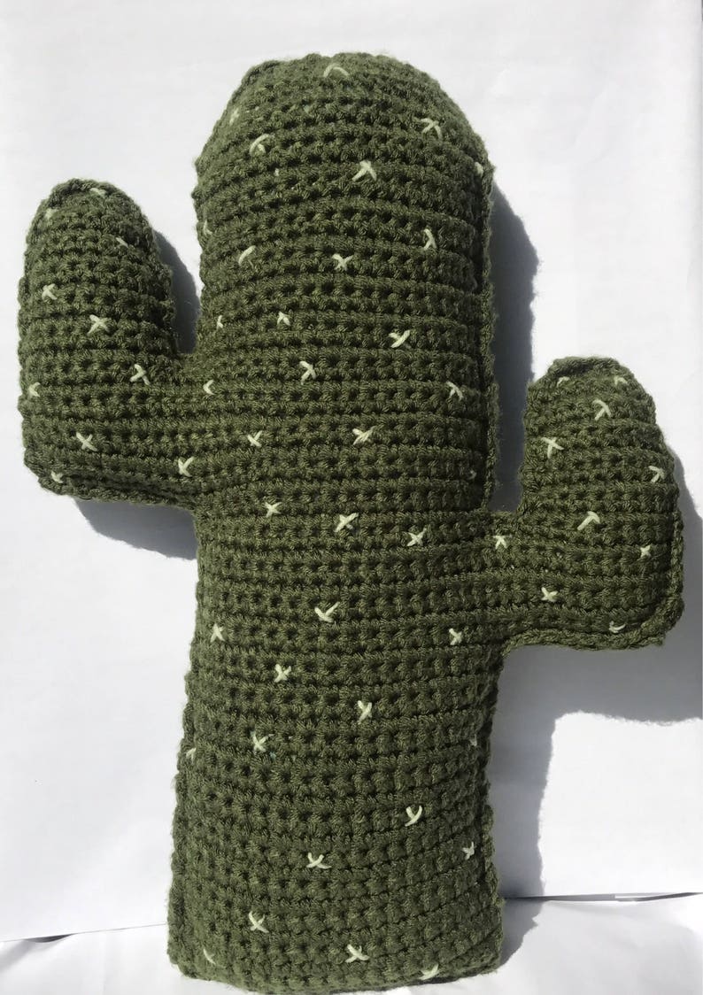 Crochet Saguaro Cactus Throw Pillow zdjęcie 2