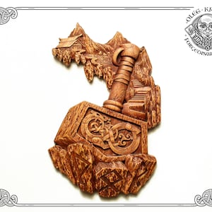 Thor Hammer Viking Wall Art: Majestic Mjolnir Carving with Norse Pagan Runes made with Odin’s Blessing. Perfect Gift for Viking Enthusiasts!