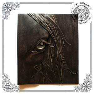 Fantastic wooden horse piece, Exquisite wall hanging decor, Amazing horse art decor for cozy interior, Wood carving gift for housewarming,