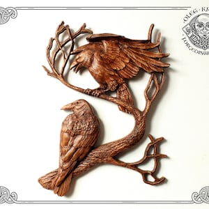 Raben von Odin Hugin und Munin, Luxusgeschenk für die Wikinger, nordische Mythologie, heidnisches Holz geschnitztes Symbol, heidnisches Wohndekor, keltisches Wandbehang aus Holz