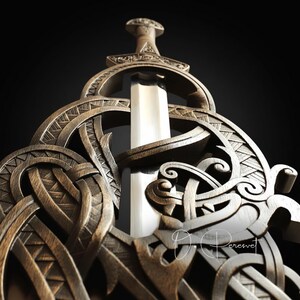 BLACK FAFNIR: met de hand gesneden Viking-slangenzwaardtroon – hoge dichtheid hardhouten wanddisplay van museumkwaliteit afbeelding 10