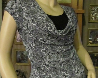 Débardeur Noir SUSAN LAWRENCE - Taille Small - Rayon/Spandex - Col Bateau - Très Bon état