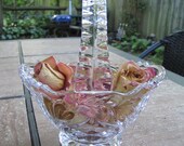 Anna Hutte Bleikristall Lead Crystal Basket with Golden Details