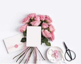 Styled Stock Photography | 5 x 7 Card Mockup with pink Roses | Styled Photography | Digital Image