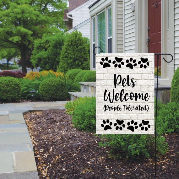 PWHAOO Gartenflagge 'DOGS Welcome' – 45,7x31,8 Cm, Doppelseitig, Aus Polyester | Perfekt Für Hundeliebhaber Als Geschenk
