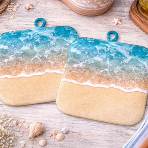 Set of 2 Beach Surf Pot Holders, Kitchen Pot Holders, Coastal Kitchen Decor, Beach Home Decor, Coastal Oven Mitts