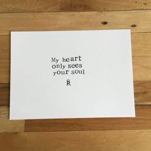 Cartolina di poesia fatta a mano 'Il mio cuore vede solo la tua anima'