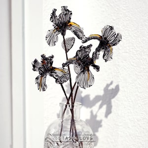 Glass Birth Flowers, Birth Month Flower Bouquet, Handmade Birthday Gift, Valentine's Day, Red Rose, Blue Rose, Mother's Day Gift Feb-Iris Black (1pc)
