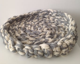 Wool cat mat bed Crocheted cat sleeping bed