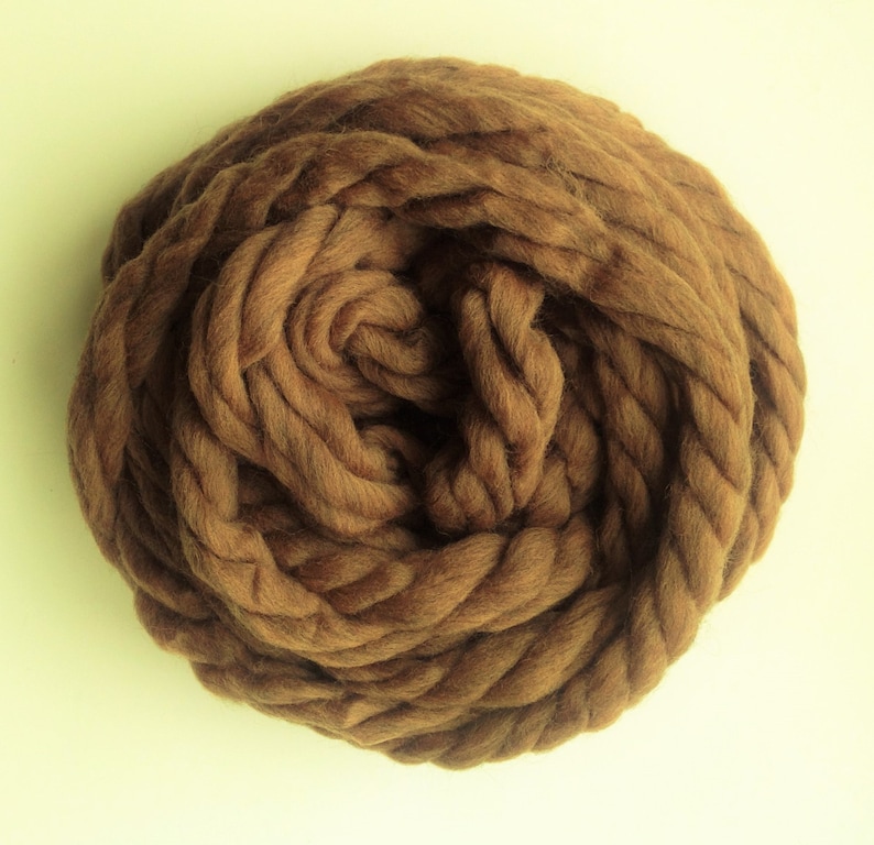 Brown wool c.5510 Chunky wool yarn Brown yarn Giant chunky yarn Super bulky yarn Thick yarn Giant chunky yarn Giant wool Yarn bulky