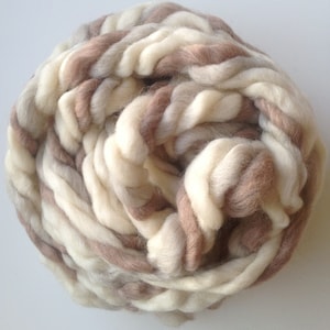 Beige giant yarn Chunky merino wool for blanket and arm knitting col.5509