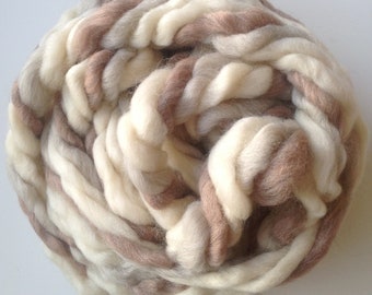 Beige giant yarn Chunky merino wool for blanket and arm knitting col.5509