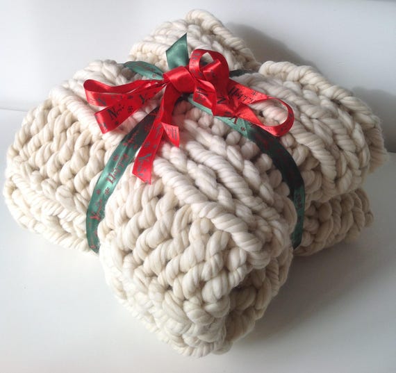 Super Chunky Knit Blanket, 24x59 inches 60x150 cm, Chunky Throw, Super Chunky Knit Throw, Super Chunky Wool Blanket, Super Chunky Throw