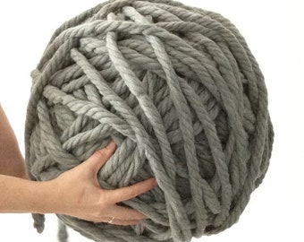 Super jumbo yarn 7 Arm knitting yarn Giant wool yarn for chunky knit Gray col.5502