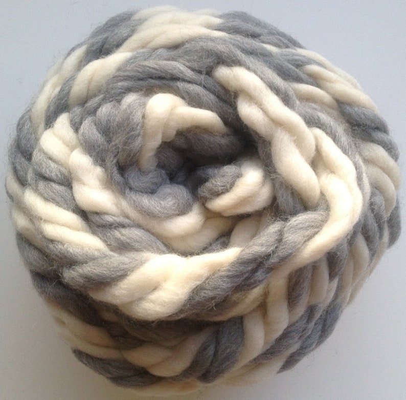 Ivory white gray Giant yarn Super chunky blanket yarn Jumbo merino wool for arm knitting Mix col.5506 image 1