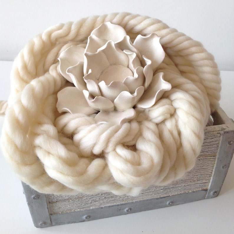 Ivory white giant yarn Chunky blanket yarn Arm knitting yarn Super bulky merino wool yarn col.5508 image 7
