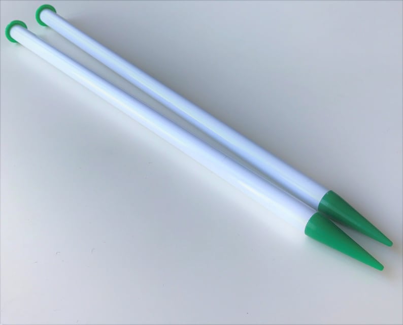 Size 17 knitting needles / US 17 / 12mm / Straight, plastic, single point 12 mm chunky knit needle image 10