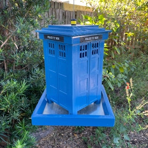 Dr. Who TARDIS Bird Feeder