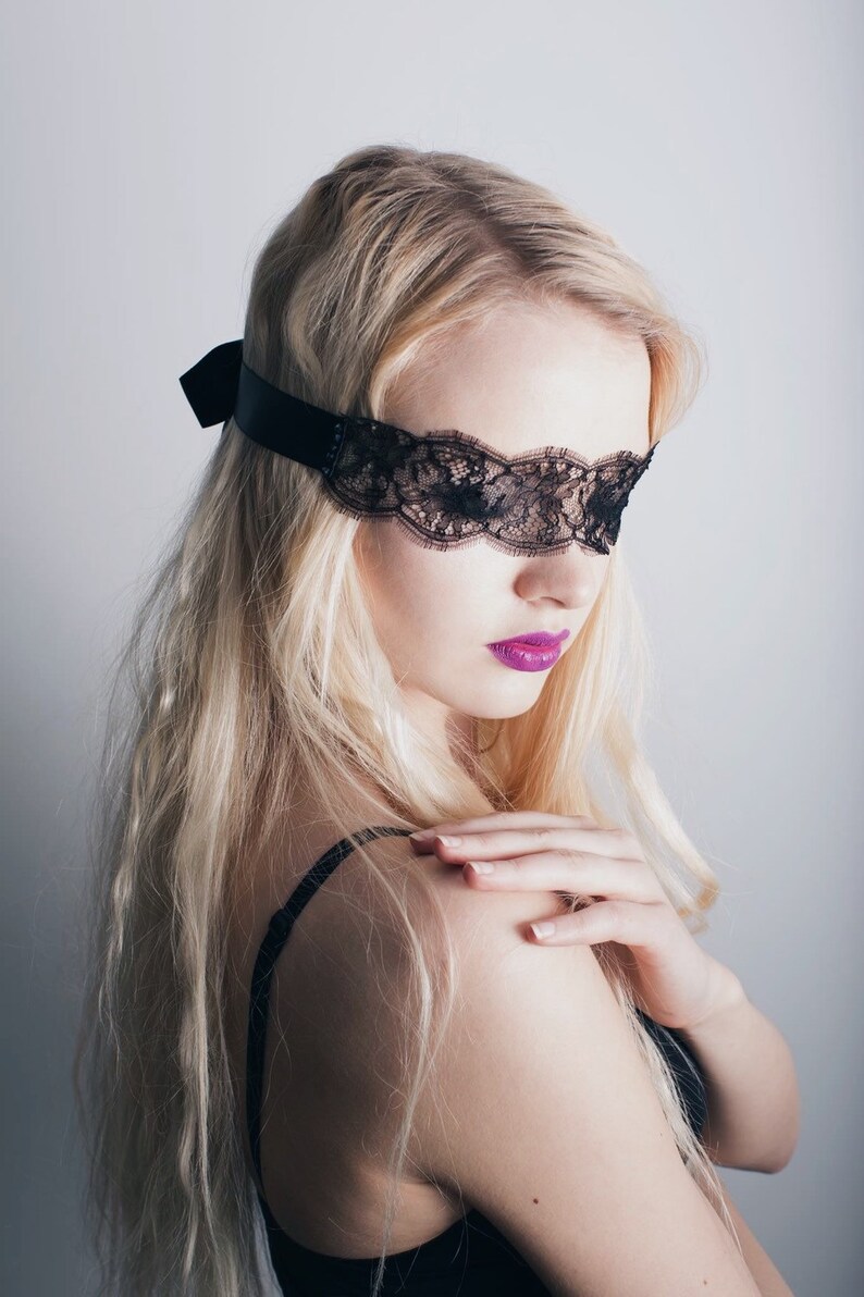 CLOSED EYES BABY black lace blindfold embellished with | Etsy