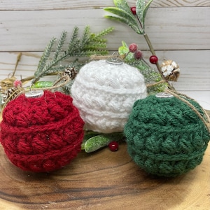 Gehaakte landelijke ornamenten, kerstdecor boerderij, onbreekbaar ornament, gehaakte kerstbol