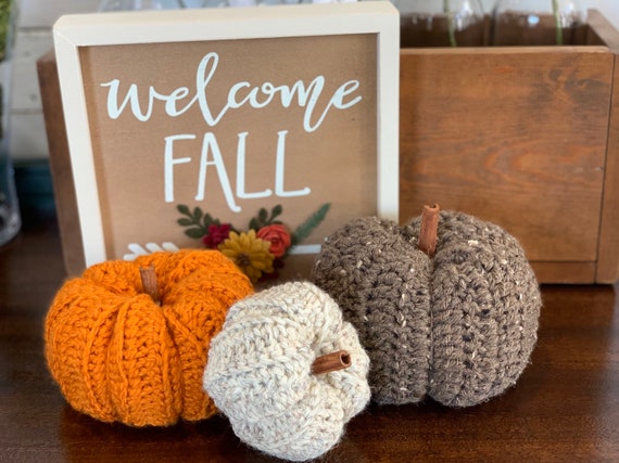 Rustic Fall Pumpkin Decor, Crochet Pumpkin for Autumn Decorating, Rustic Fall Wedding Decorations