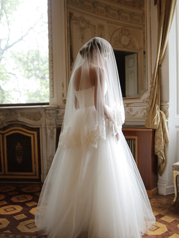 velo da sposa in tulle di seta