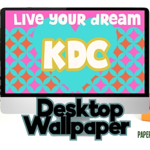 Könnte beinhalten: Ein Desktop-Computerbildschirm zeigt ein farbenfrohes geometrisches Muster mit dem Text "Live your dream" und "KDC" in Herzform. Der Text "Desktop Wallpaper" befindet sich unter dem Bildschirm mit dem Logo "PAPER+CHAIN" in der unteren rechten Ecke.