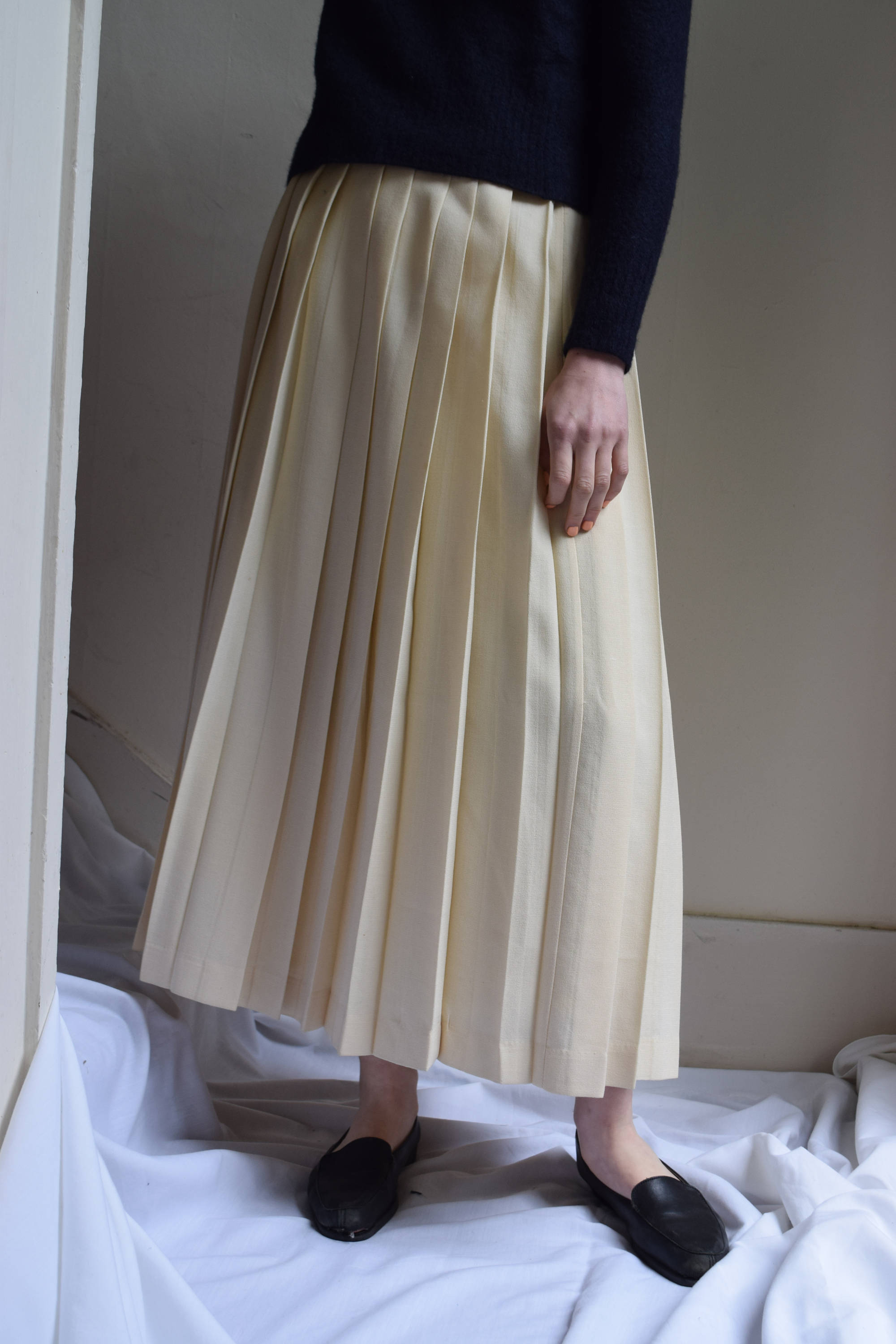 Cream Virgin Wool Pleated Skirt