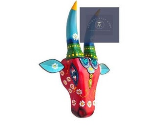 Handmade Wooden Bull Head Wall Art: Colorful Indian Decor