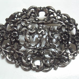 Miracle outlet creation brooch