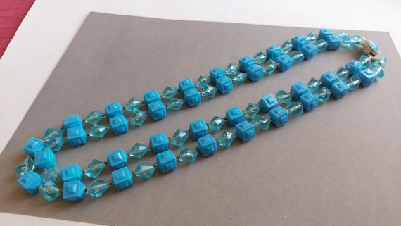 Original 1960s Necklace - Bright Blue Plastic Cub… - image 9