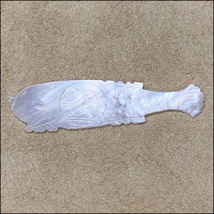 Antique Chinese Mother of Pearl Gaming Counter Chip