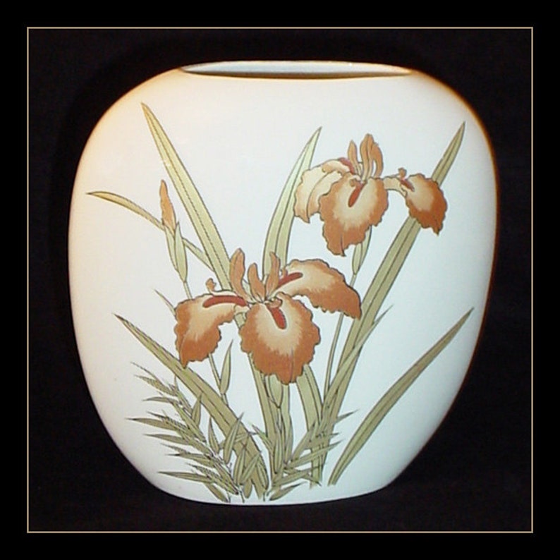 Royal Iris Vintage Porcelain Vase Made in Japan Etsy