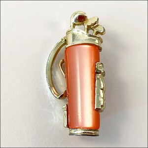 Vintage Golf Clubs in Bag Pin