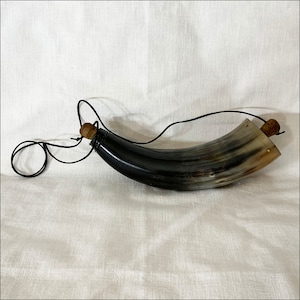Powder Horn Vintage Polished Cow Horn