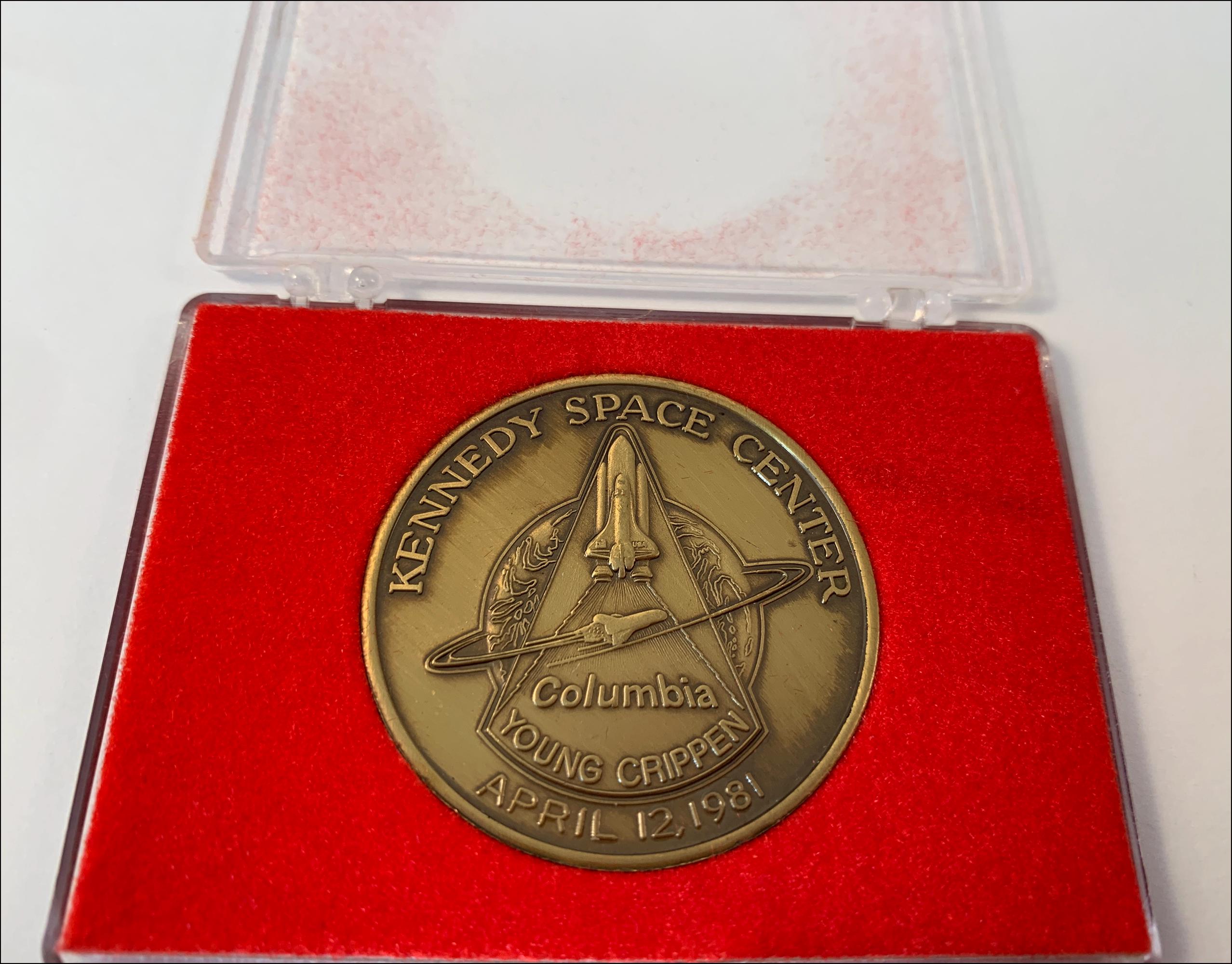 Columbia Space Shuttle 1981 Bronze Commemorative Coin NASA STS-1 - Etsy