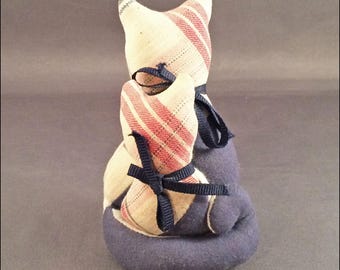 Vintage Cats Animal Pin Cushion Signed