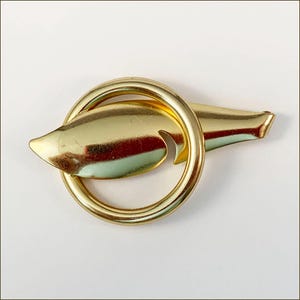 Vintage Eyeglasses ID Badge Holder Brooch Pin