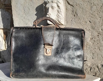 1970's Leather Doctor's Bag, Purse, handbag, Made in Italy, Retro