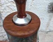 Wooden lid for coffee grinder tamper stand