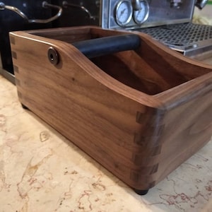 Knock box