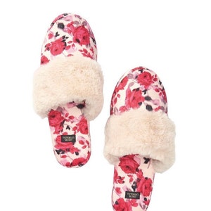 Victoria's secret pink slippers boots 2025