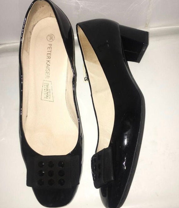 Peter Kaiser Shoes. Black Ladies Court Shoes