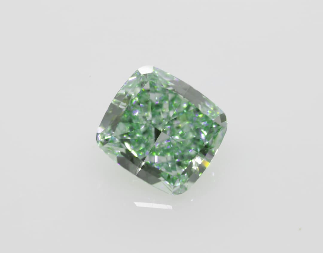Natural green diamond price hotsell per carat