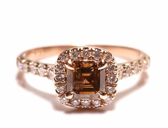 Champagne / Fancy Yellow Brown Engagement ring .. am I crazy?? Local  Jeweler... 2.54 Oval Brilliant/VVS2/Natural.... listed at 22k but my BF is  paying 12k cash. Would love insight on price, pros/cons