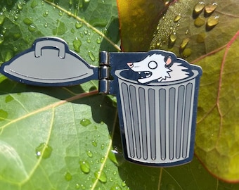 Trash Critter Moving Pin - Possum