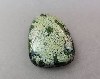 Hubei turquoise cabochon