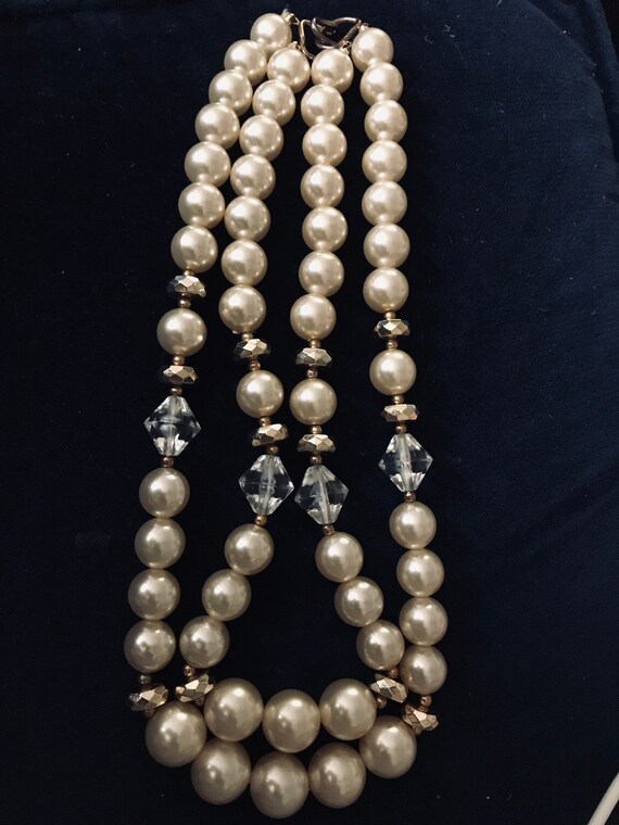 Faux Pearl Choker