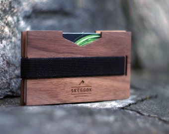 Minimalist Men’s Front Pocket Wallet – Handmade from American Walnut Wood – Luxurious and Unique with Integrated Money Clip by Skeggox